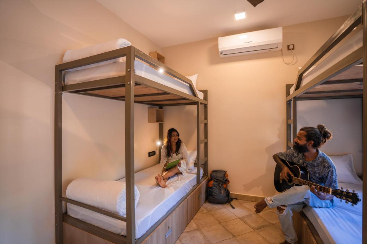 Zostel Goa, Morjim Hostel Ngoại thất bức ảnh